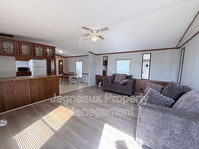 Photo - 7775 LA-1133