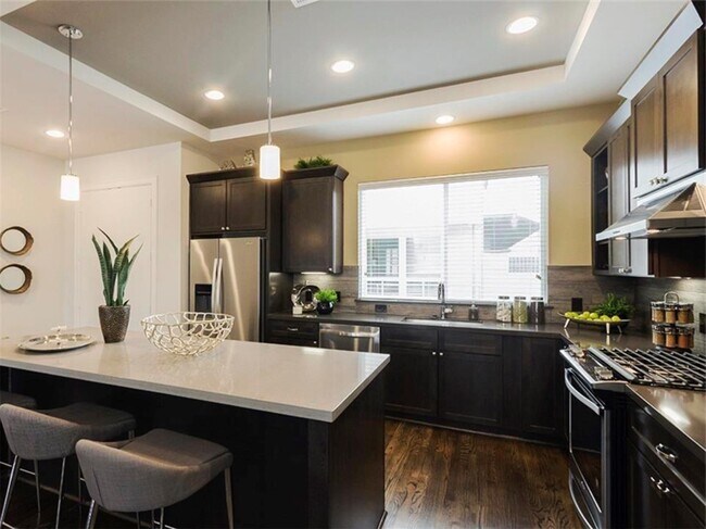 Photo - 346 Eado Park Cir