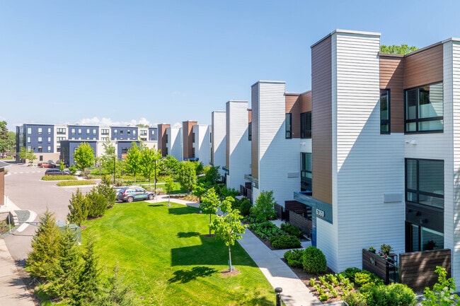 Photo - Lyndale Gardens Townhomes