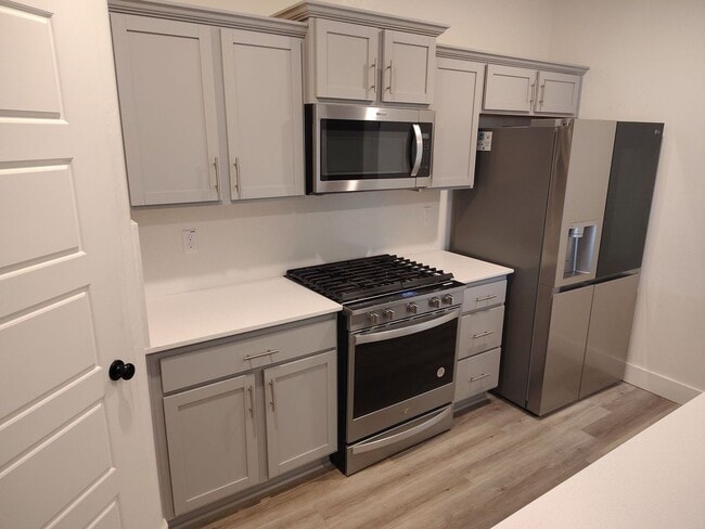 Photo - Spacious 5-Bedroom, 4-Bathroom House with Mother-in-Law Suite in SW Bakersfield