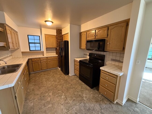 Photo - Cute 3 Bedroom Home in Sparks!