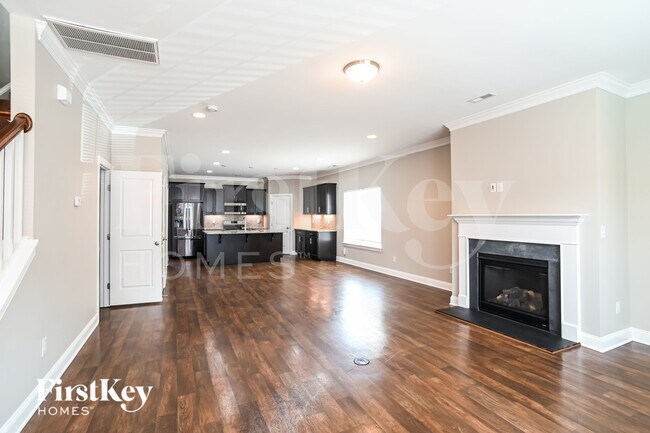 Photo - 8736 Aspinwall Dr