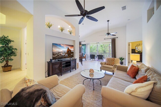 Building Photo - 6641 Alden Woods Cir Unit 201