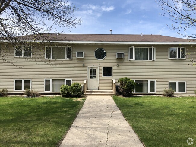 Building Photo - Kaeding Apartments - 325 Unit 5