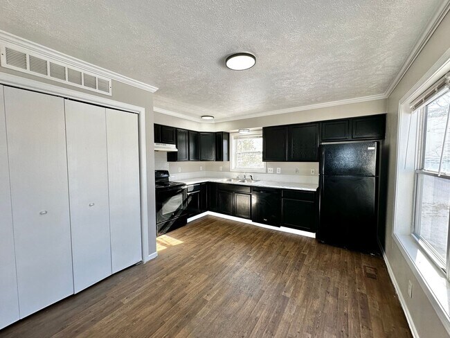 1104 - 1116 Mazatlan Cir.