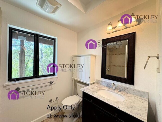 Photo - 712 Moraga Rd