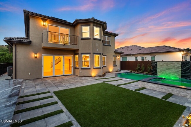 Photo - 295 Toyon Ct