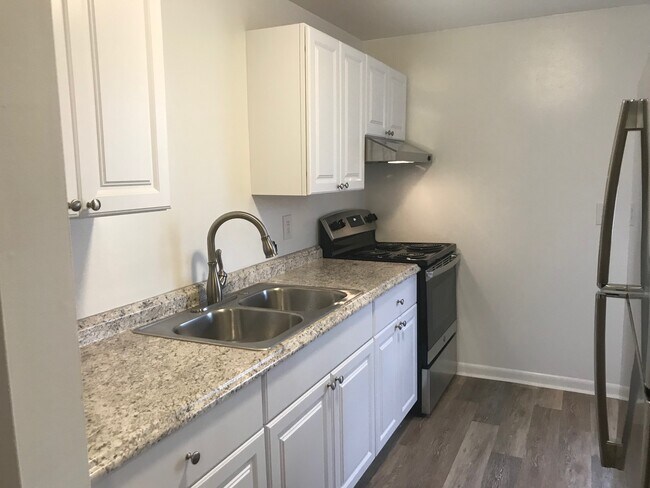 Photo - 2836 Nichols St Unit 7