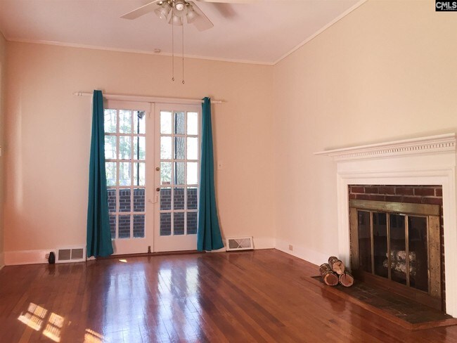 Photo - 3929 Overbrook Dr