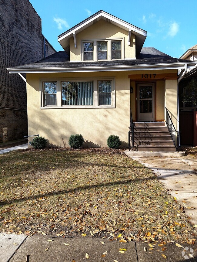 Building Photo - 1017 S Oak Park Ave Rental