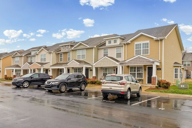 Photo - 2 Bedroom Pet Friendly Condo For Rent Near Beachaven Vineyard!