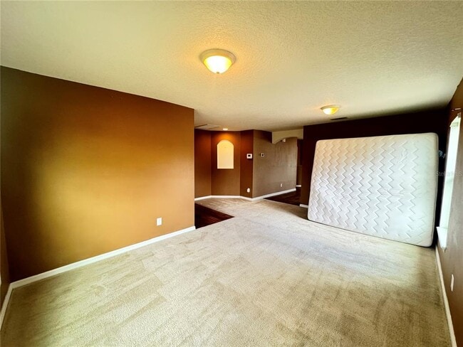 Photo - 1090 Woodlark Dr