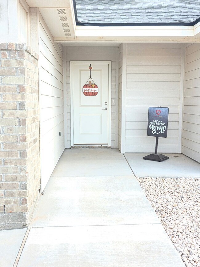 Photo - 2509 S Co Rd 1101