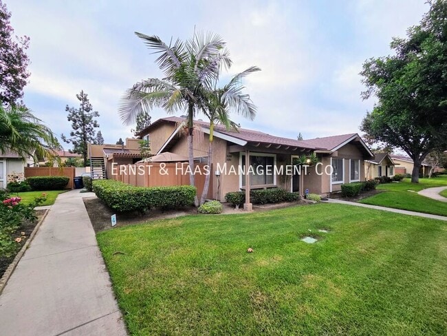 Photo - 16806 Sierra Vista Way