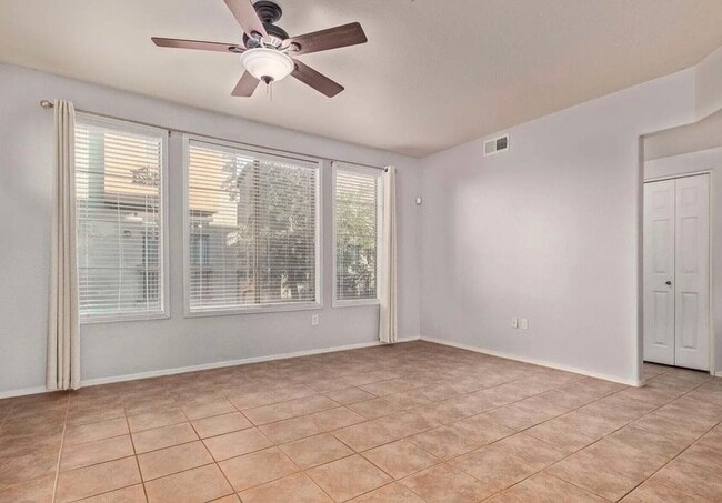 Photo - 3250 W Greenway Rd