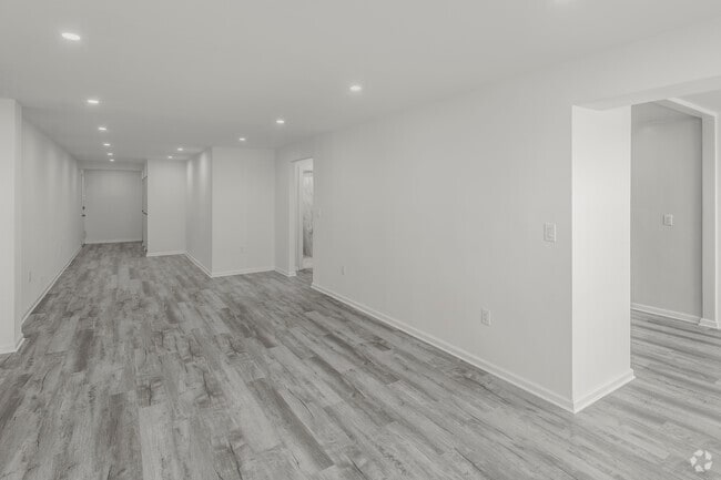 2BR, 2BA - 1,367SF - Living Room
