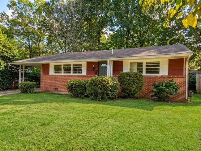 Building Photo - 3334 Cottonwood Dr