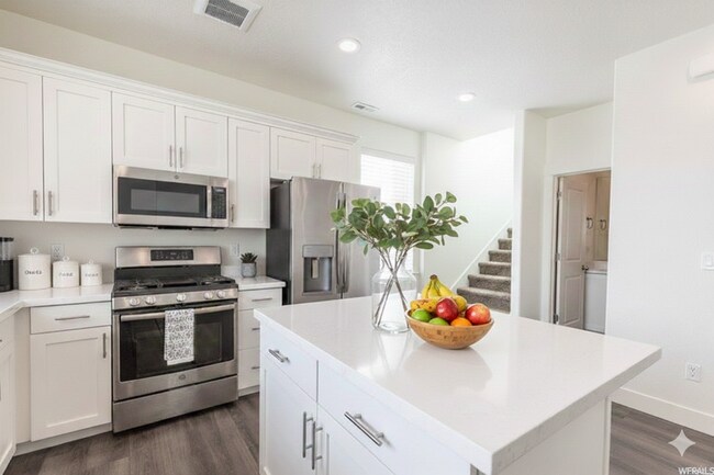 Photo - 1653 Kyson Rd