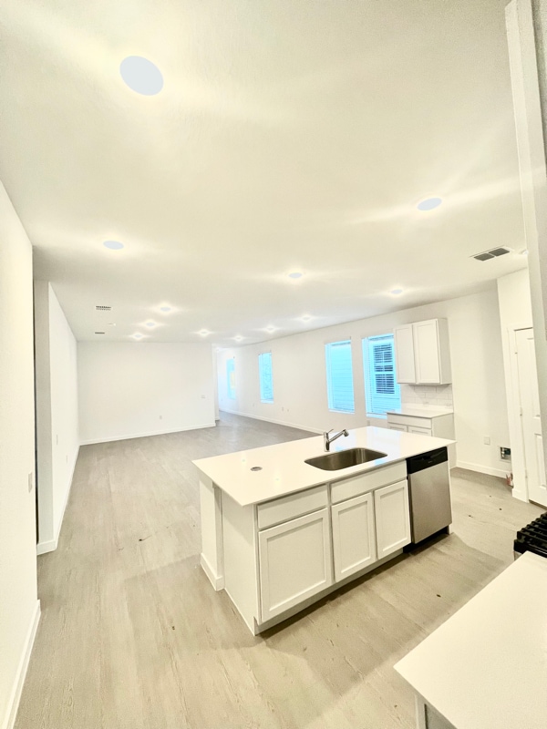 Photo - 1414 Caceres Spur