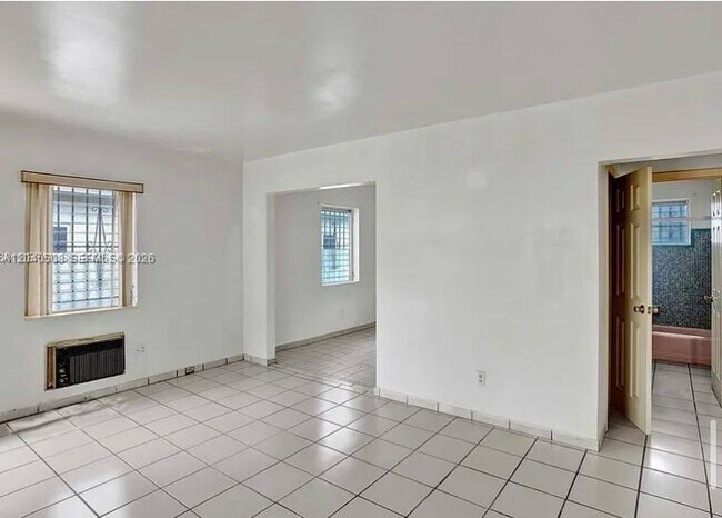 Photo - 831 NW 21st Ct