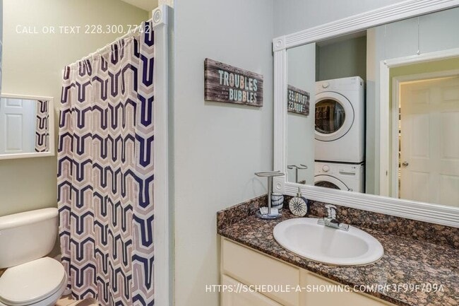 Photo - 1229 Century Oaks Dr