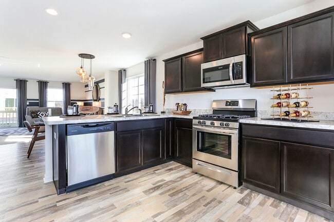 Photo - 2307 Upland Rd