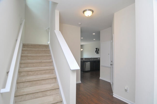 Photo - 429 Eastfair Dr