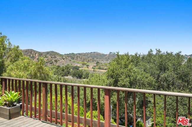Photo - 22013 Alta Dr