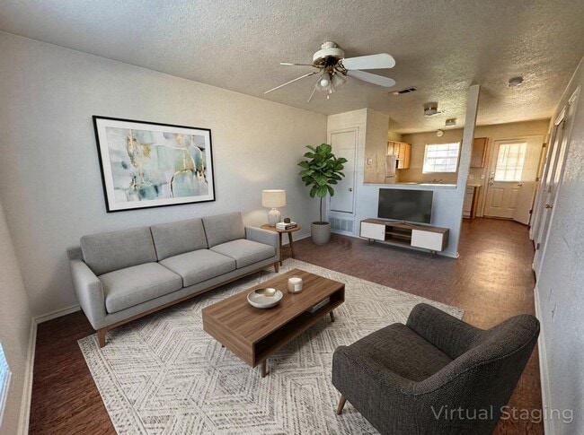 Building Photo - 4506 Sylvia Dr Unit # A