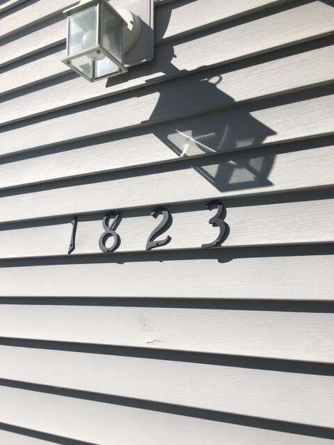 Photo - sax1823/1825 Unit 1823