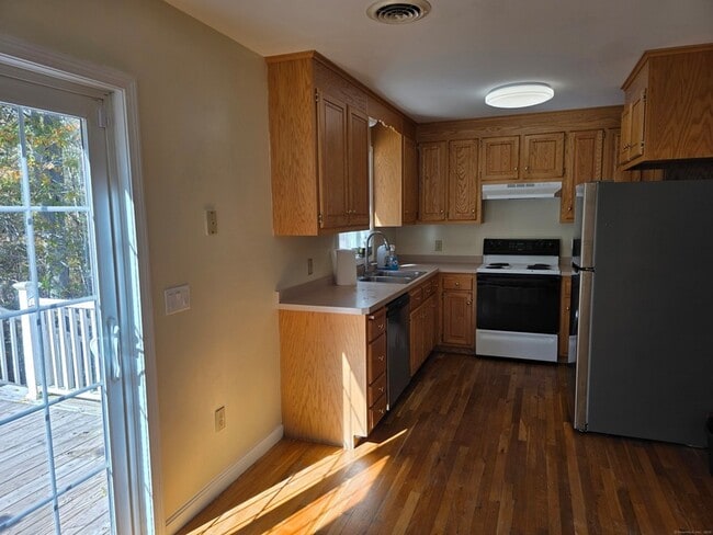 Photo - 110 Baltic Hanover Rd