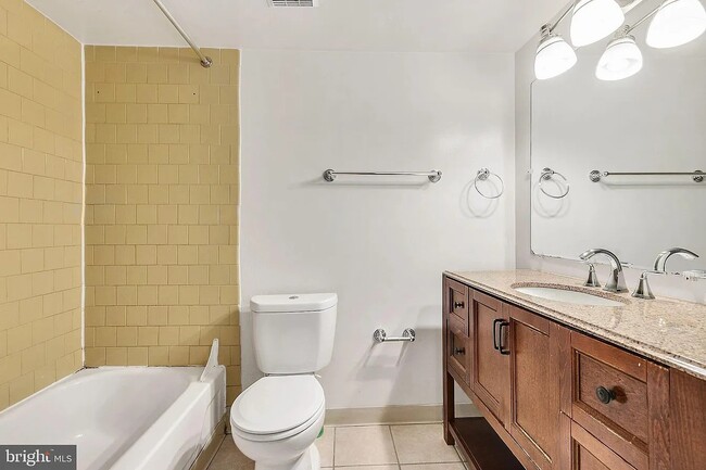 Photo - 11216 Cherry Hill Rd Unidad Cherry Hill Rd Condo