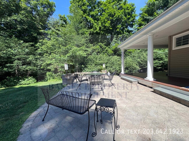 Photo - 25 Glenbrook Dr