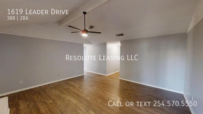 Photo - 1619 Leader Dr