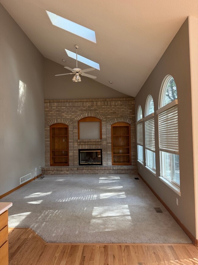Photo - 1879 Breen Ln