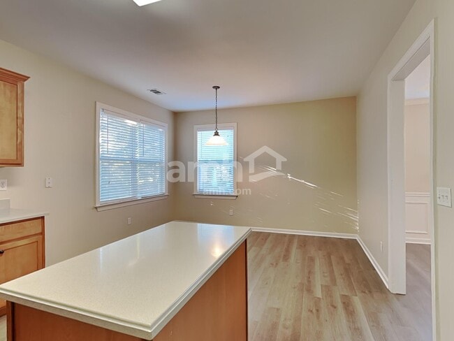 Photo - 1205 Ethans Way