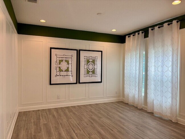 Photo - Gorgeous 3-bedroom Model Home in 55+ Commu...