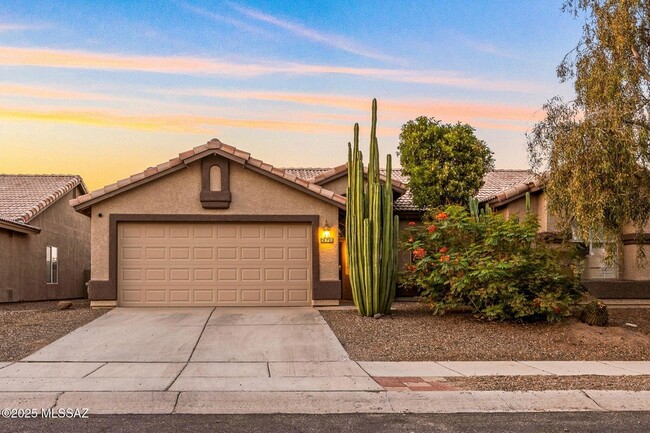 Building Photo - 7620 W Running Bear Dr Rental