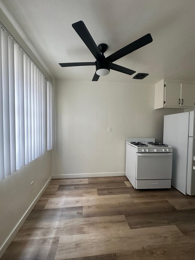 Photo - 5845 Virginia Ave Unit 2