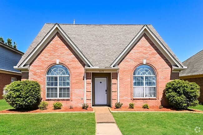 Building Photo - 8672 Overcup Oaks Dr Rental