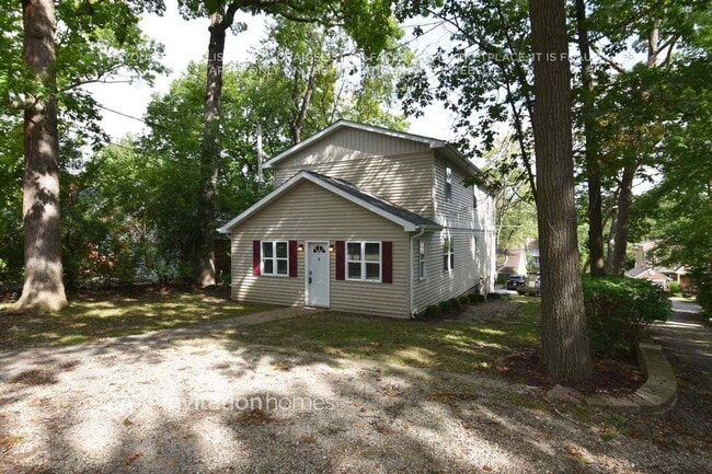 Photo - 26805 Circle Dr S Casa