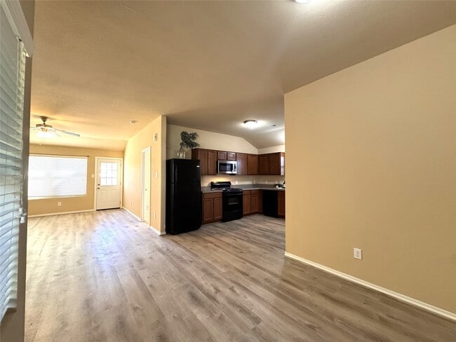 Photo - 822 Katydid Ct