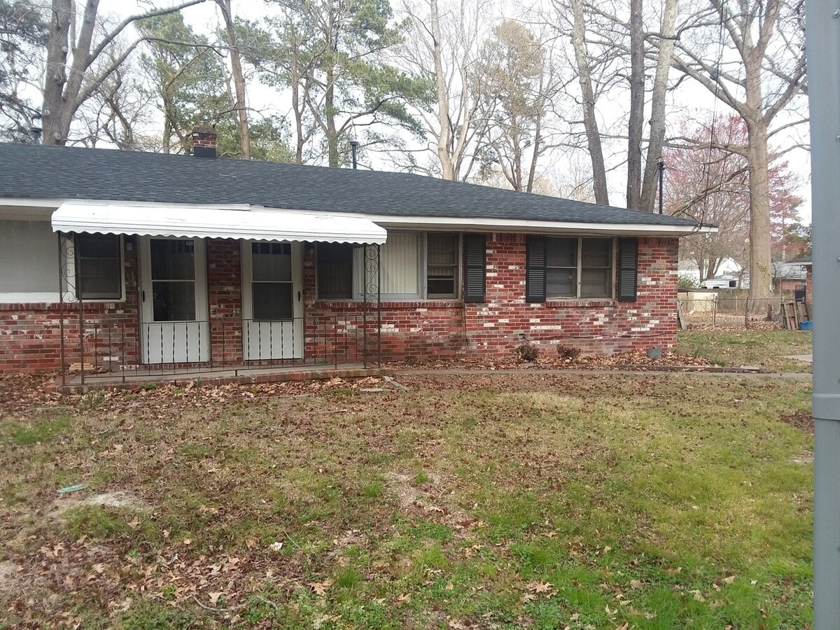Chesapeake: 2 Bedroom 1 Bathroom Duplex - Chesapeake: 2 Bedroom 1 Bathroom Duplex Casa Adosada