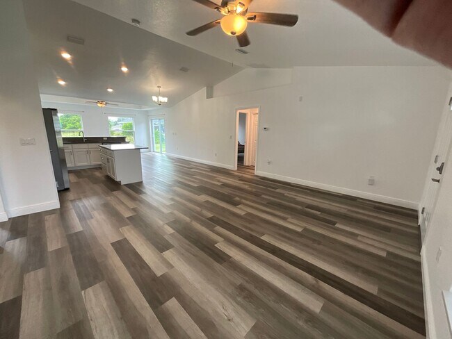 Photo - Available End of Year!!! AND Get First Month Half Off if Move in by January 1, 2026 Gorgeous Newe...