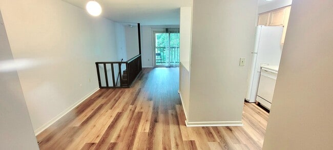 Photo - 2022 Summit St Unit 1