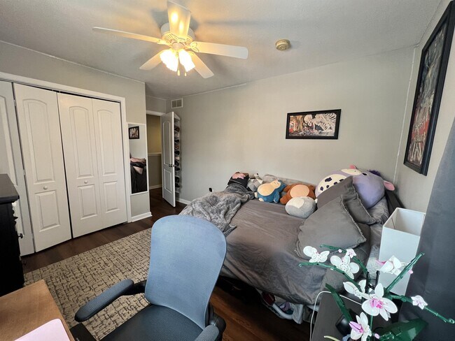 Photo - 2788 E Bressingham Way