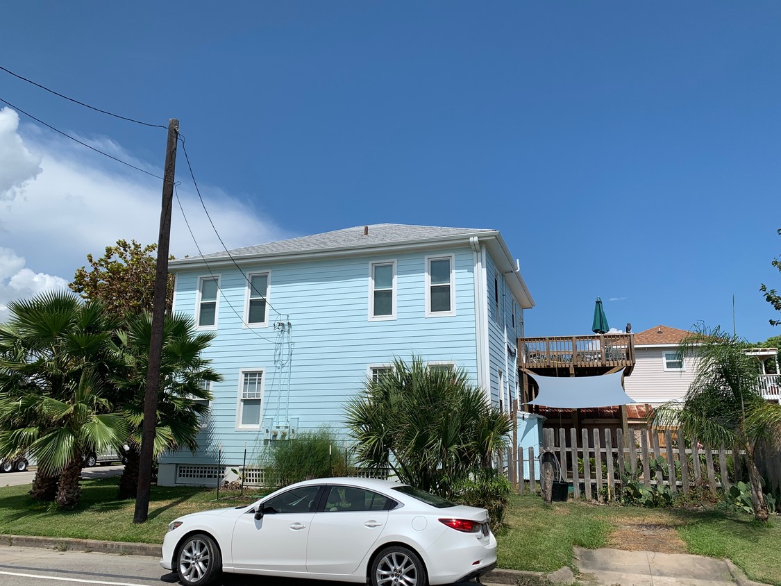 Photo - 4025 Avenue S 1/2 (Galveston, TX)