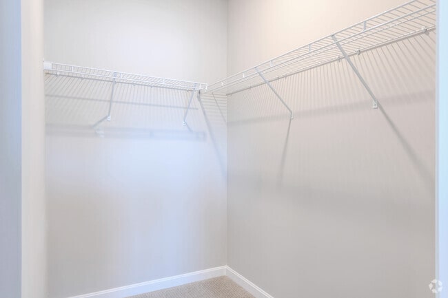 1 BR, 1 BA