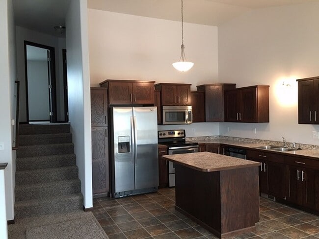 Photo - 3 Bed 3 Bath Twin Home