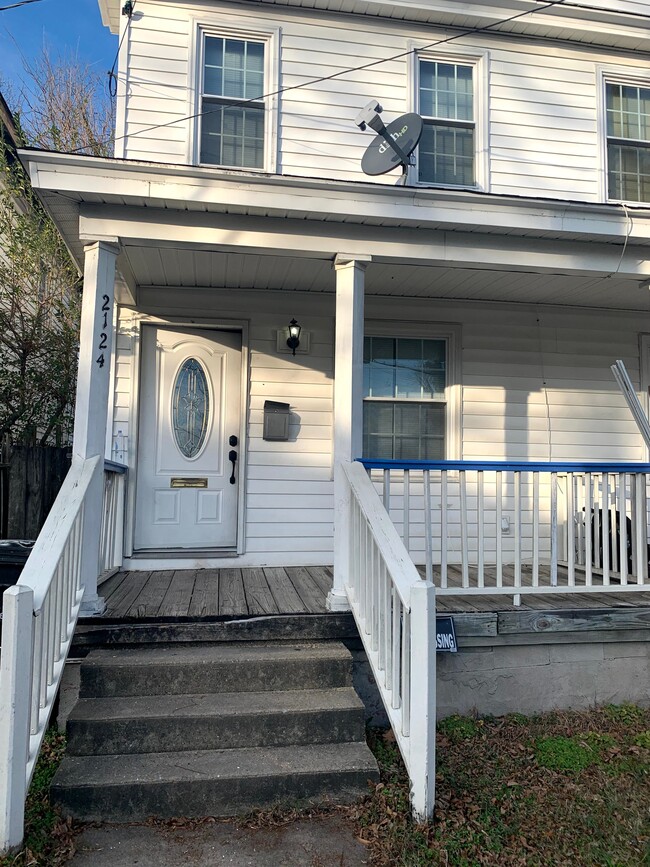 Photo - 2124 Queen St Unidad 2124 Queen st